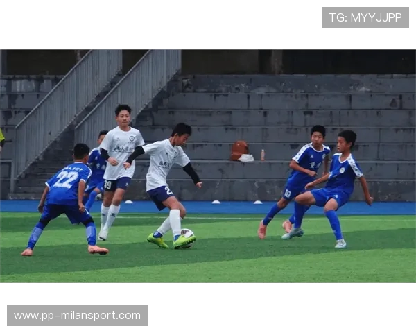 “青训场地全面升级,满足日益增长的训练需求”,青训要求 “青训场地全面升级,满足日益增长的训练需求”,青训要求